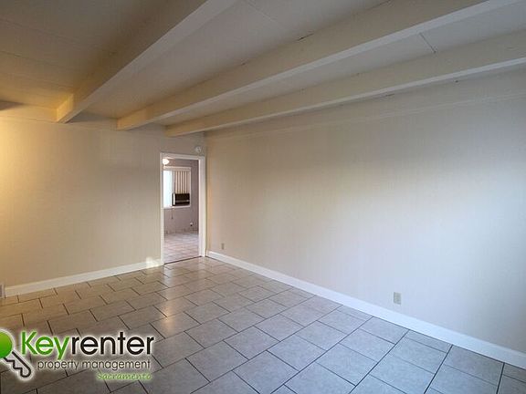 3rd image of 6007 2nd Ave