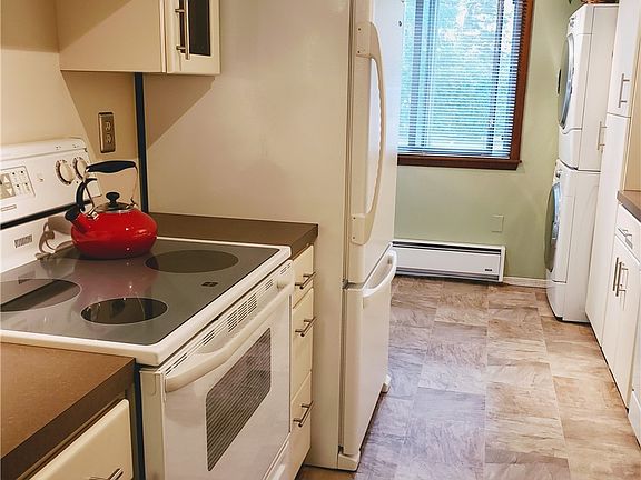 3rd image of 1819 S 116th St APT 101