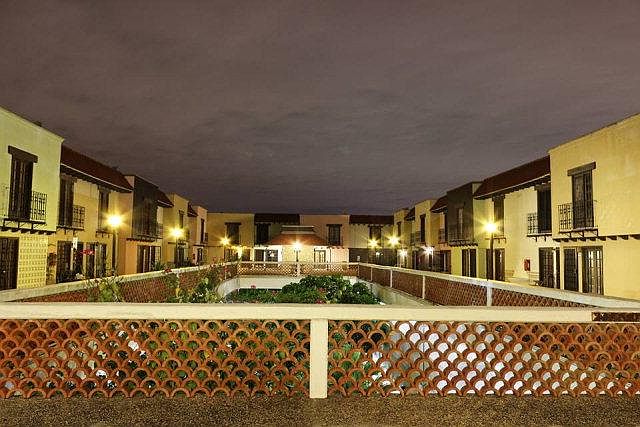 1st image of 1418 N Beech Ave #11