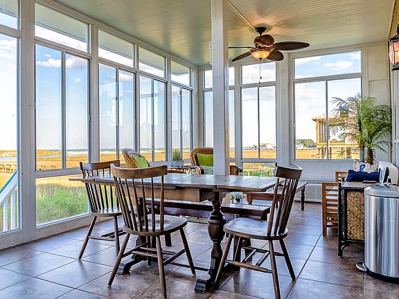 1st Floor Sun Porch