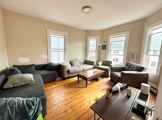 72 Calumet St #4, Roxbury Crossing, MA 02120