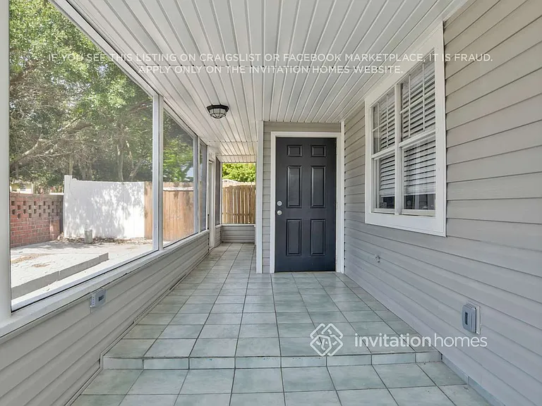 3434 Coachlight Dr — Photo 18
