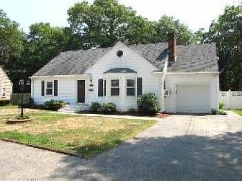 1st image of 61 Aster Cir