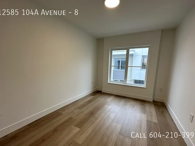 12585 104a Ave #8 — Photo 12