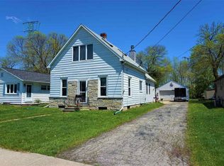 58 Lawson St, Menasha, WI 54952