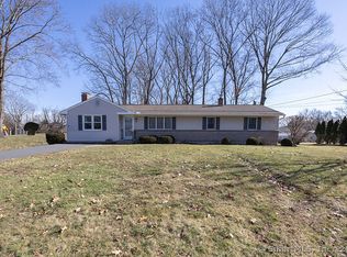 80 Ridgetop Rd, Wallingford, CT 06492