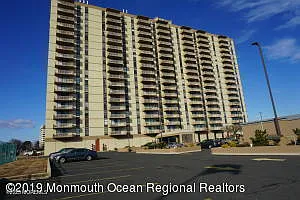 787 Ocean Ave #314 — Photo 1