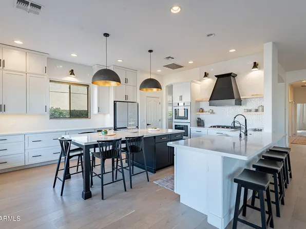 3706 E RAVENSWOOD Drive, Gilbert, AZ 85298