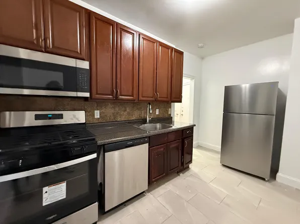 487 Garfield Ave, Jersey City, NJ