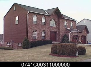 508 Cresthaven Dr, Pittsburgh, PA