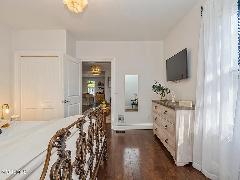 504 Ludlow Ave #WINTER ONLY — Photo 15