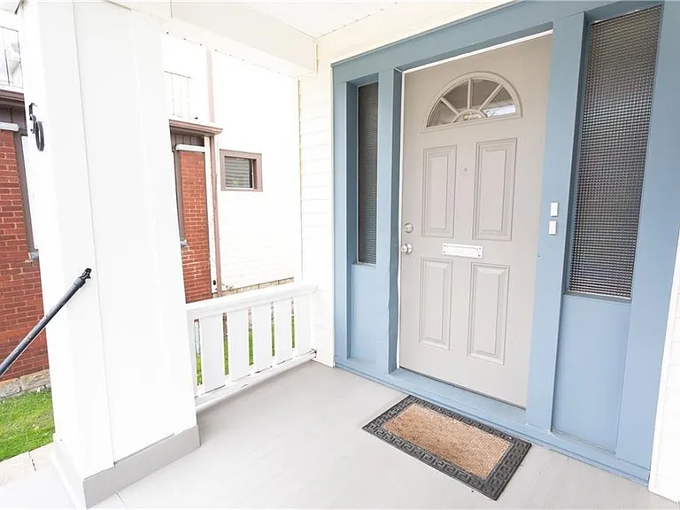 50 Henley Rd #LOWER — Photo 2