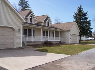 1225 Seneca Creek Rd, Buffalo, NY 14224