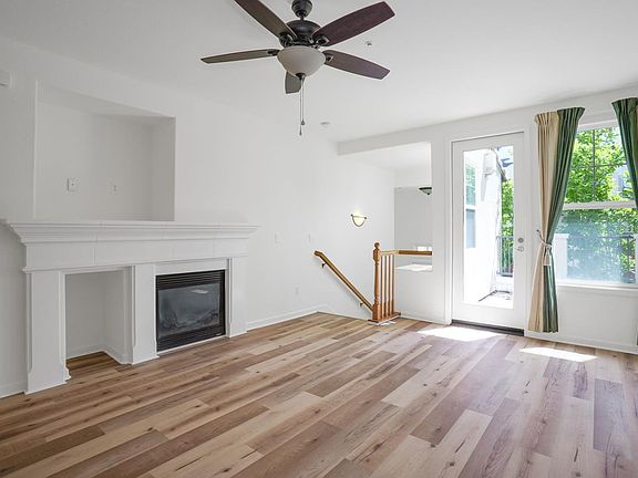 5th image of 4302 Clarinbridge Cir