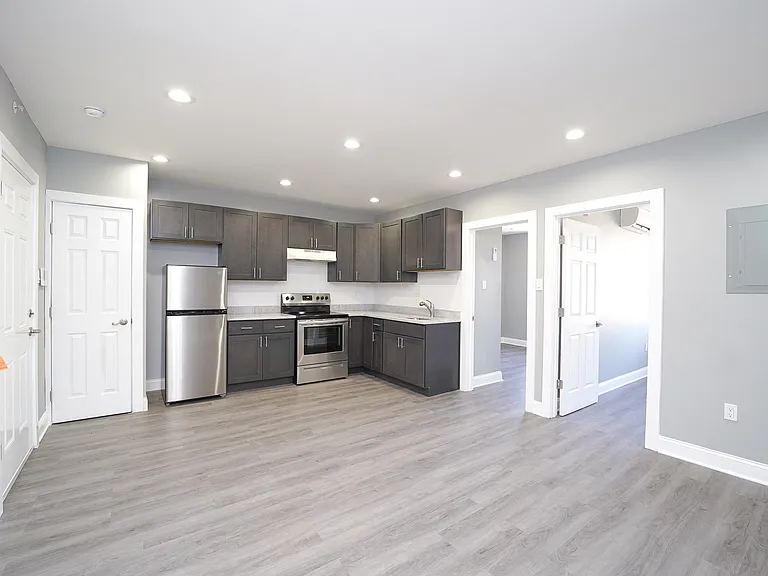 4665 Paul St #1 — Photo 14