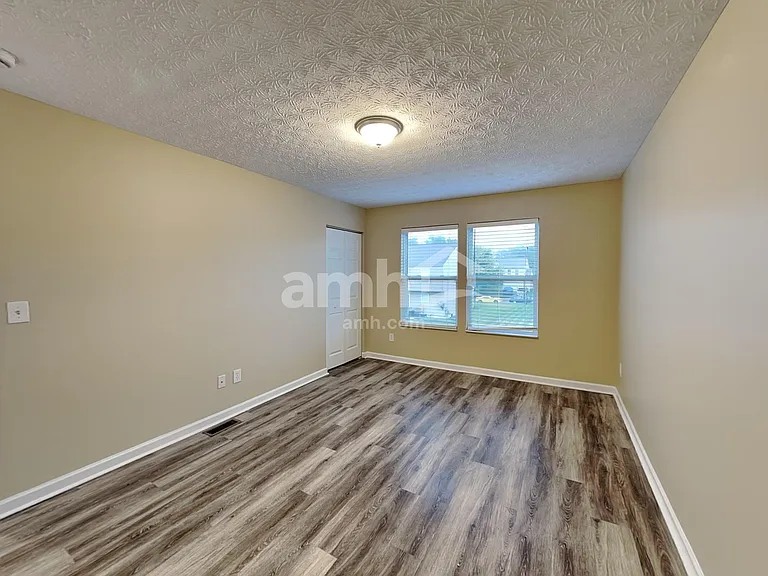 5116 Sand Ct — Photo 24
