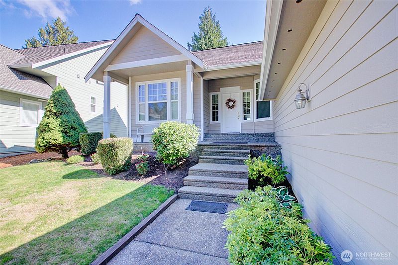 3rd image of 4300 Landmark Drive