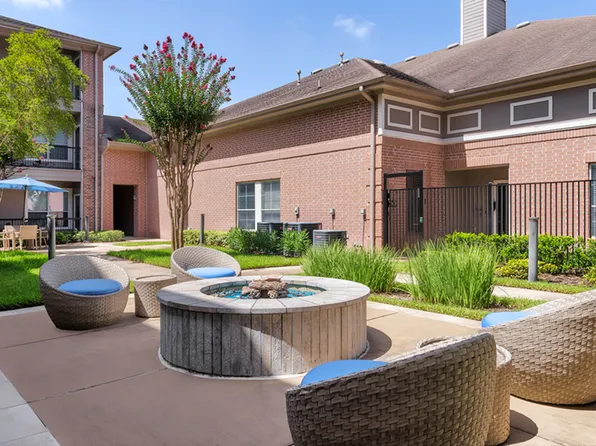 Elate Royal Oaks