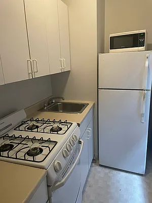 Rented by Prince Real Estate Associates LLC | media 5