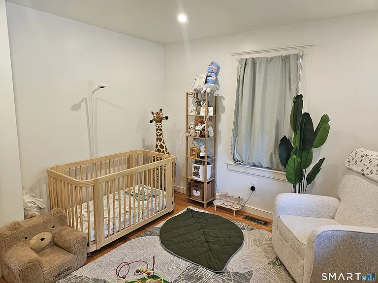 15 N Brook St — Photo 16