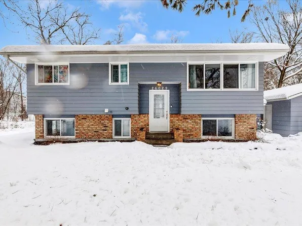 26029 2nd St W, Zimmerman, MN 55398