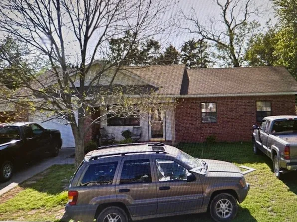 1305 N Oswego Ave, Russellville, AR 72801