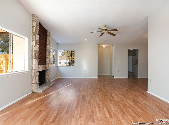 5th image of 8022 Laurel Bnd
