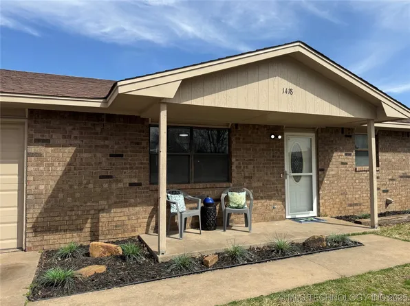 1418 E Maple St, Cushing, OK 74023