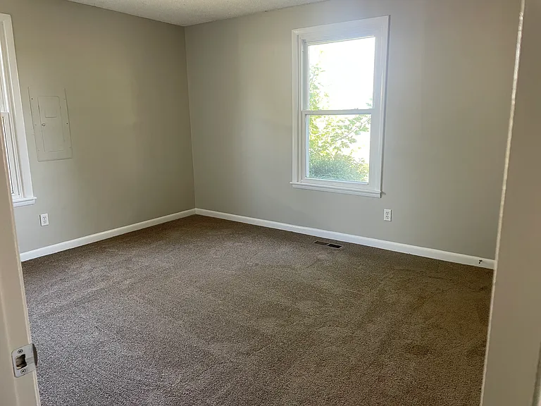 6031 Franklin Rd — Photo 7