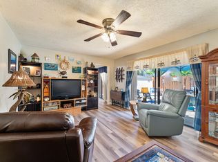 6518 SE Windsong Ln, Stuart, FL 34997