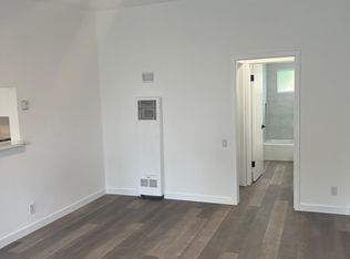 1528 19th St #3-D, Santa Monica, CA 90404