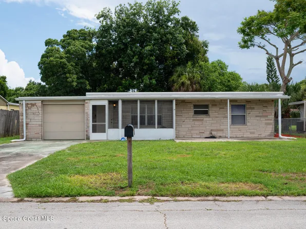 633 Wisteria Dr, Melbourne, FL 32901