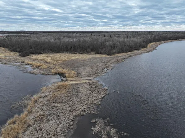 Youngs Bay Dr, Angle Inlet, MN 56711