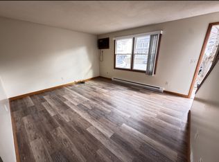 24-26 Ferris St, Springfield, MA 01151