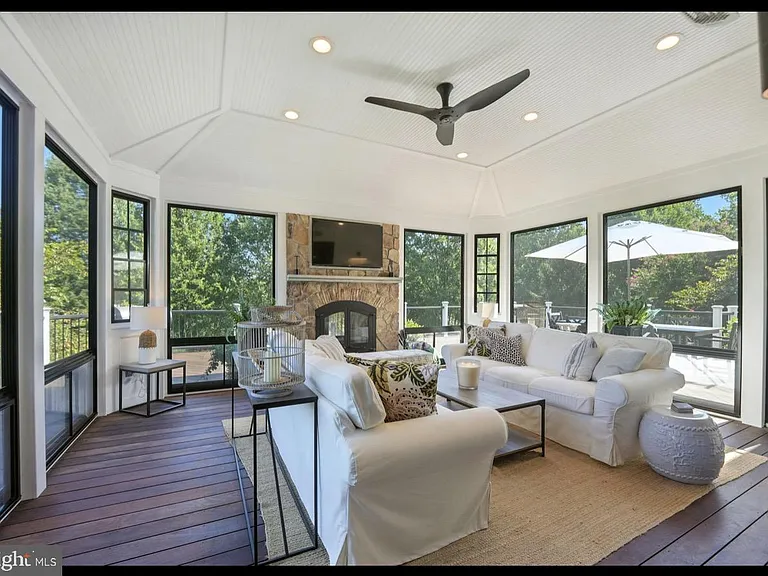 40488 Windcroft Ln — Photo 28