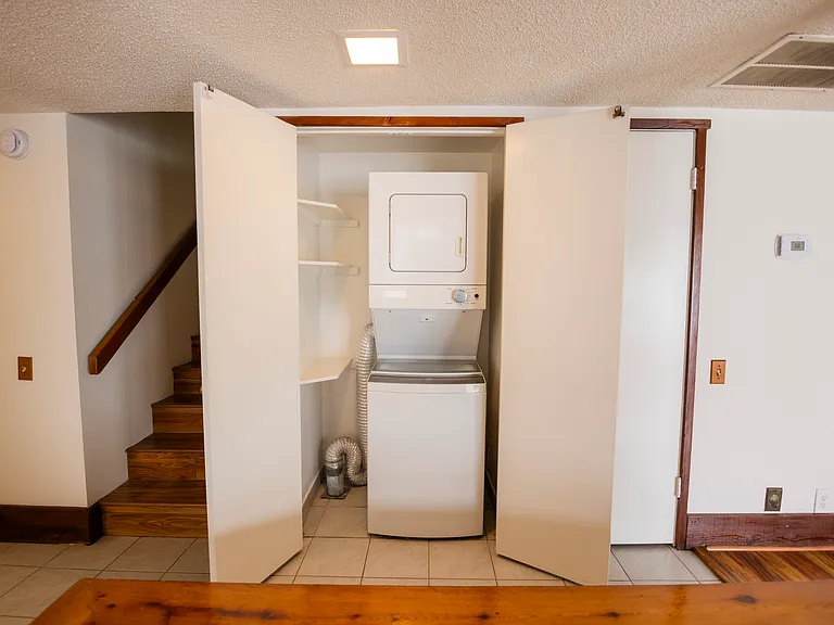 4931 Coldwater Canyon Ave #2 — Photo 7