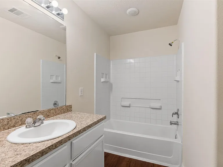 15606 Kiplands Bend Dr — Photo 16