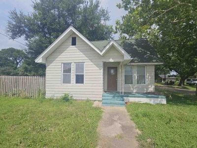 121 N Resident St, Wharton, TX, 77488