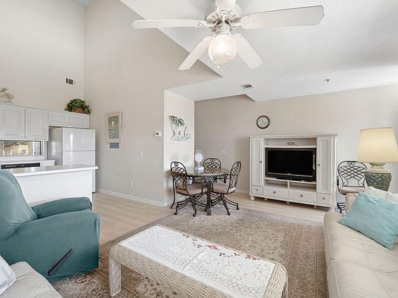 4th image of 17462 Front Beach Rd #55302
