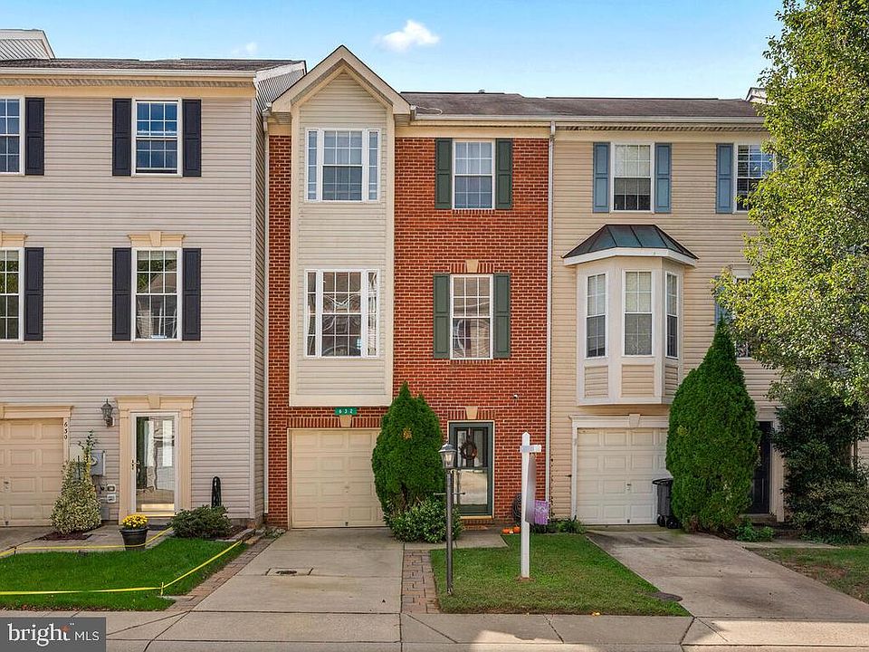 1st image of 632 Baystone Ct