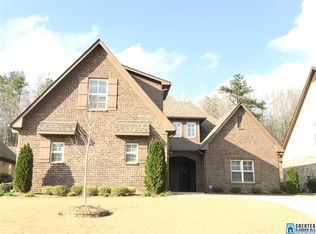 374 Strathaven Dr, Pelham, AL 35124