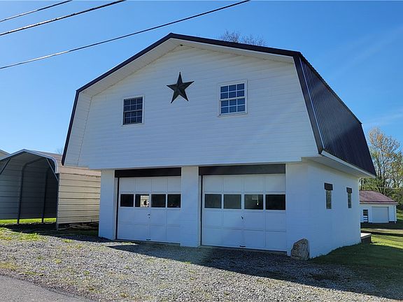 3rd image of 153 Spring Rd
