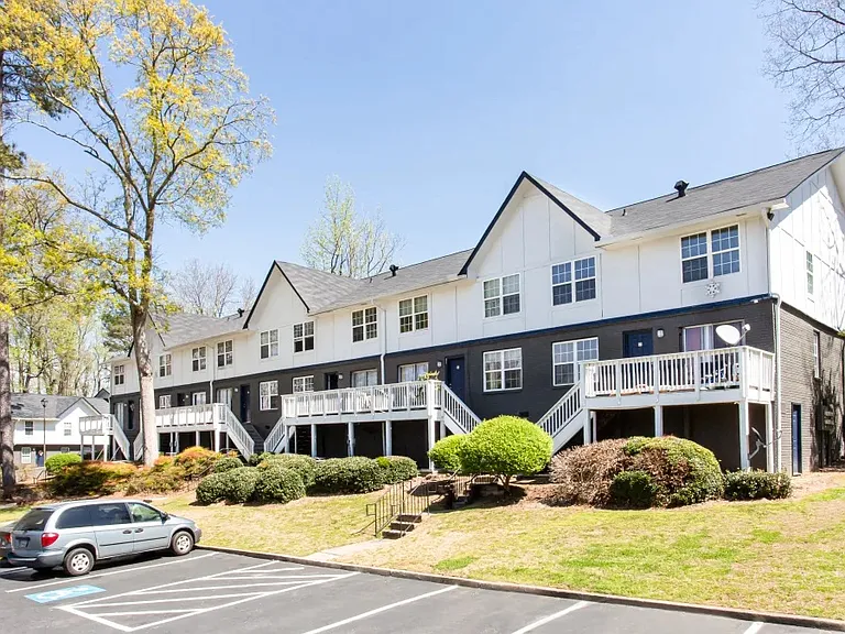 Barcelo at East Cobb — Photo 25