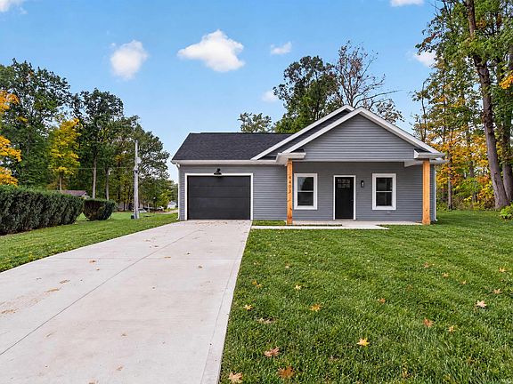 3rd image of 4403 Eagledale Ct