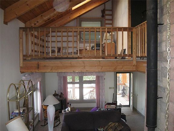 3rd image of 101 Galahad Way