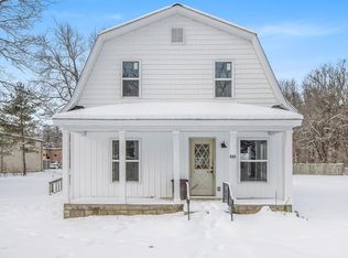 241 Sherman St, Allegan, MI 49010