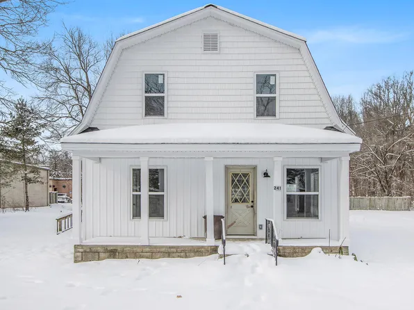 241 Sherman St, Allegan, MI 49010