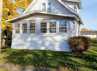 320 Marsden Rd, Syracuse, NY 13208