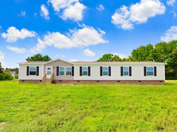 4877 Wayne Memorial Dr