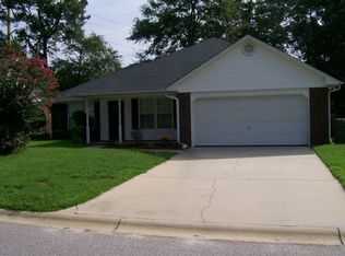 1255 Glastonbury Rd, Sumter, SC 29154